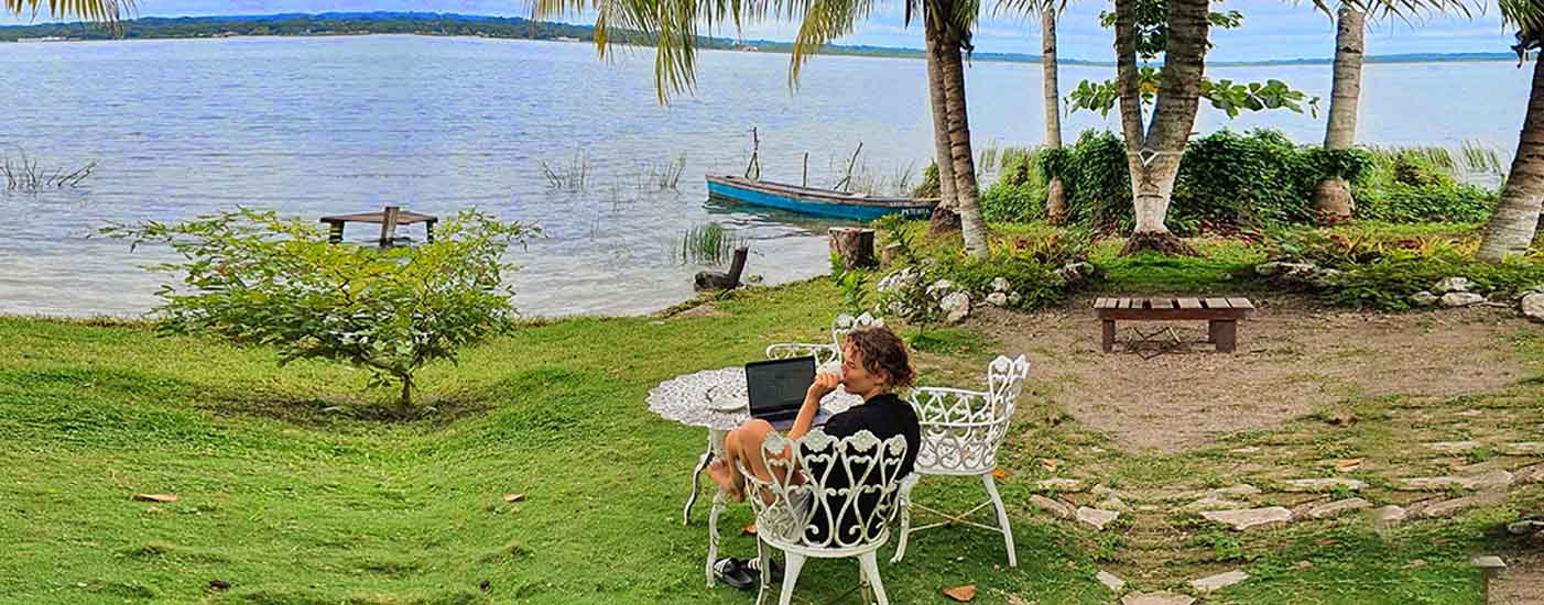 Dit moet je regelen als je een digital nomad wil worden